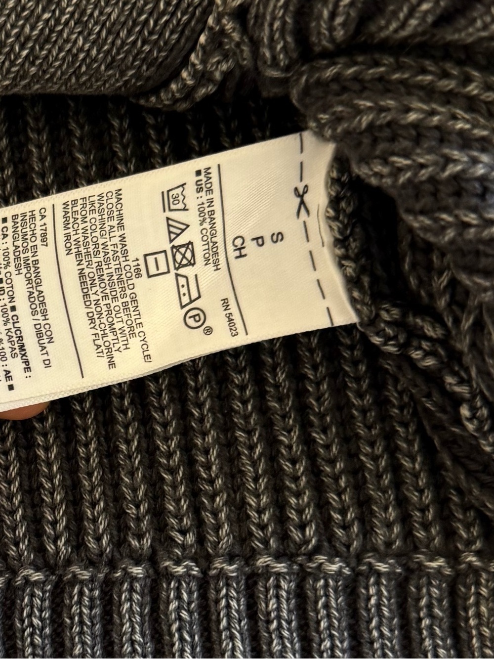 Old Navy Ribbed Button-Front Cardigan - Picture 4 of 5